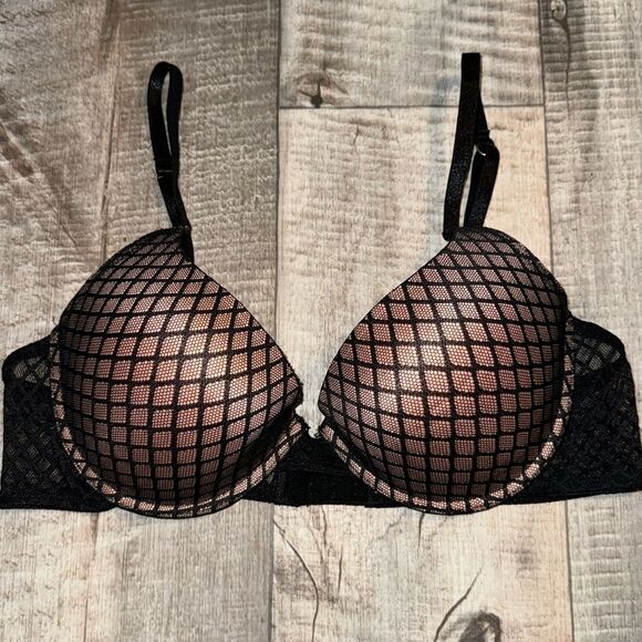 VINCE CAMUTO black bra- size‎ 36C - Picture 1 of 8